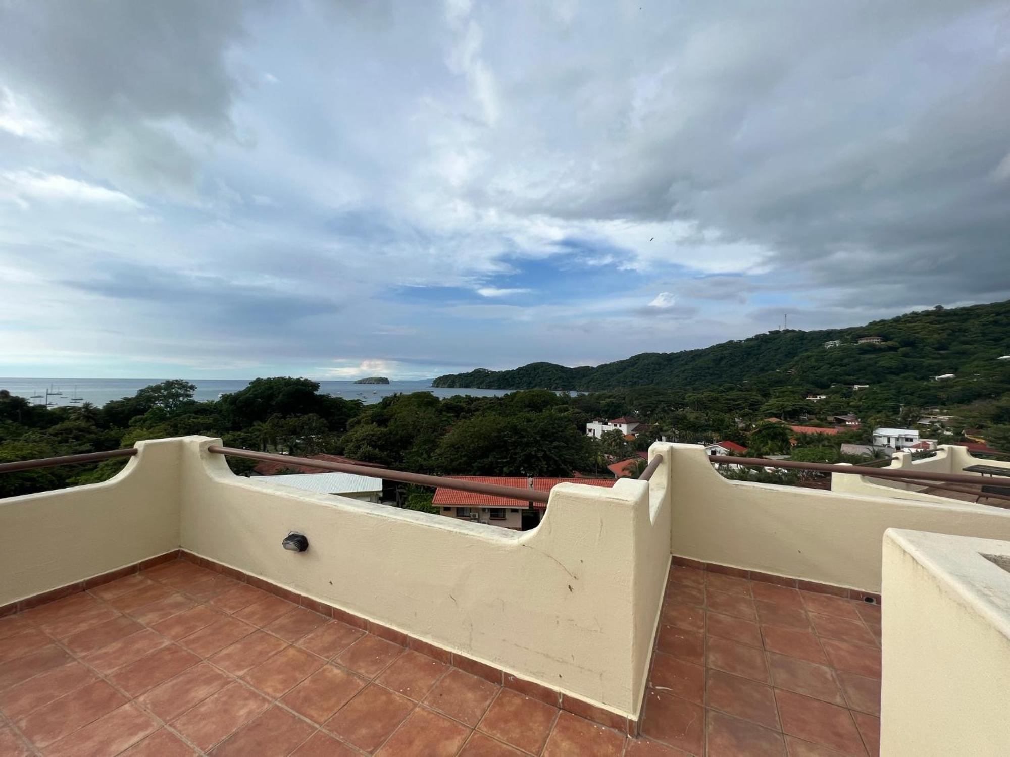 Tropical Gardens Suites And Apartments Coco Exterior foto
