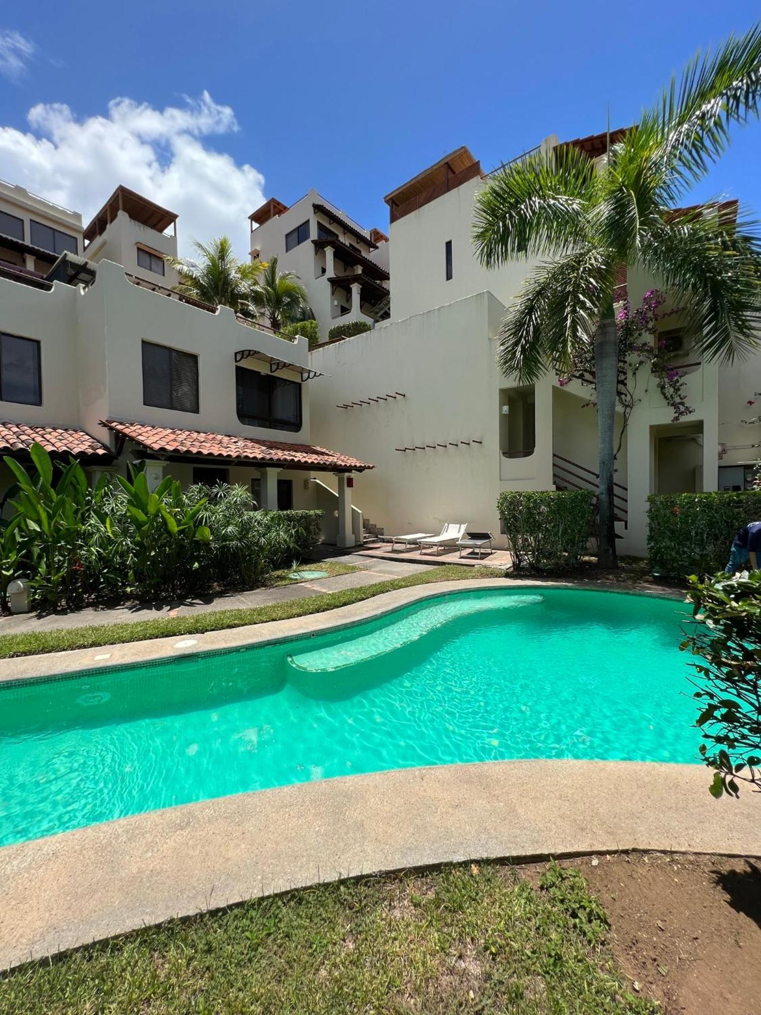 Tropical Gardens Suites And Apartments Coco Exterior foto